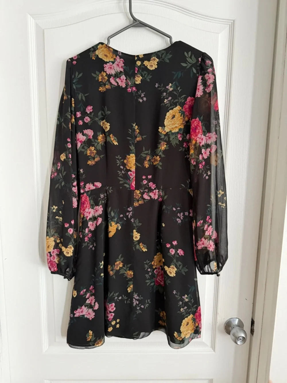 Aritzia Wilfred Nazaire Black Floral Long Sleeve Dress - Picture 8 of 10